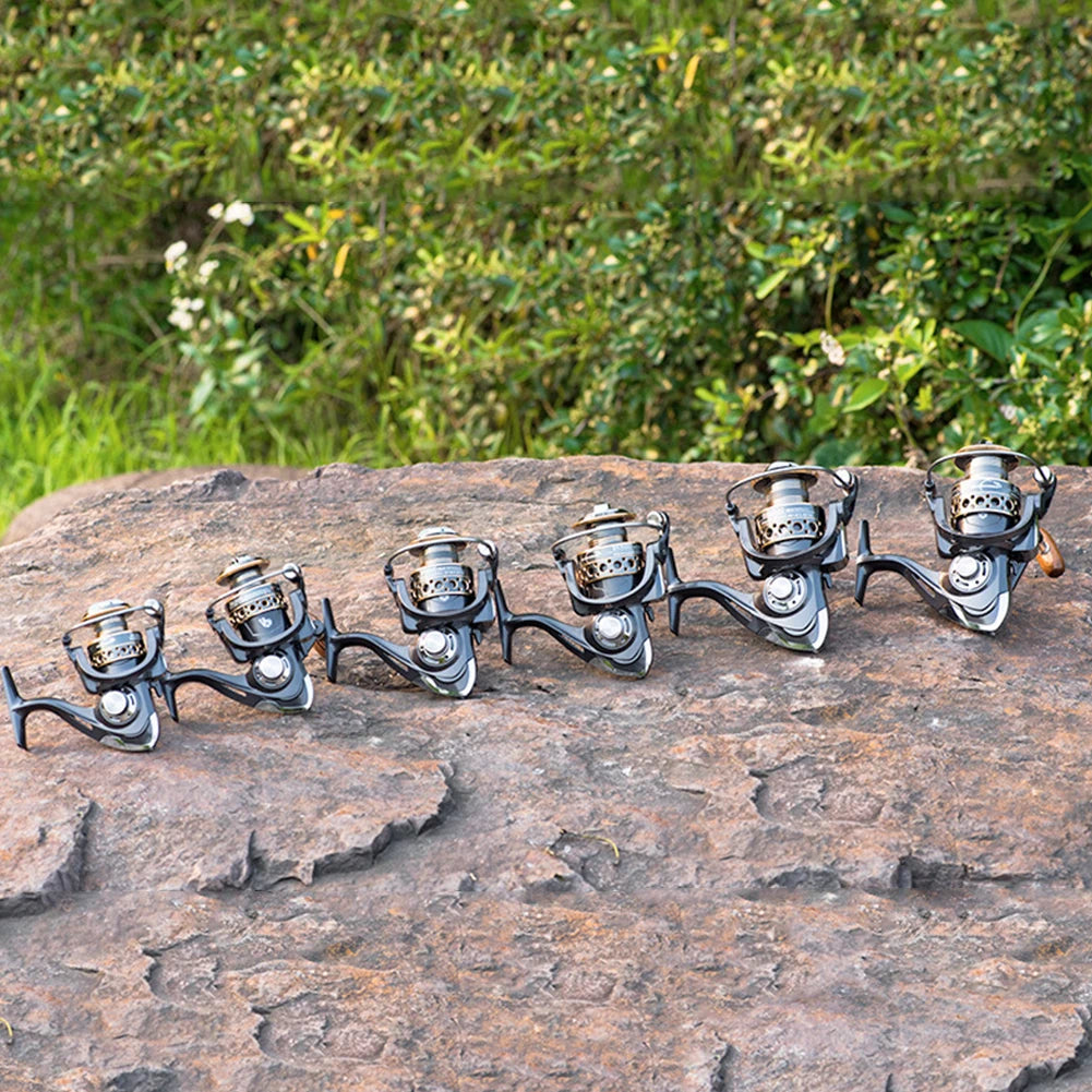 Spinning Reel Innovative Water Resistance Spinning Reel 5.2:1 Gear Ratio Long Cast Offshore Trolling Reel Spinning Fishing Reel