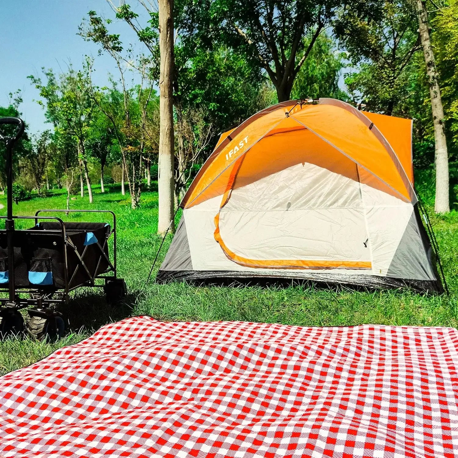2/6 Family Camping Tents, Outdoor Double Layers Waterproof Windproof with Top Roof Rainproof and Large Mesh Windows Portable