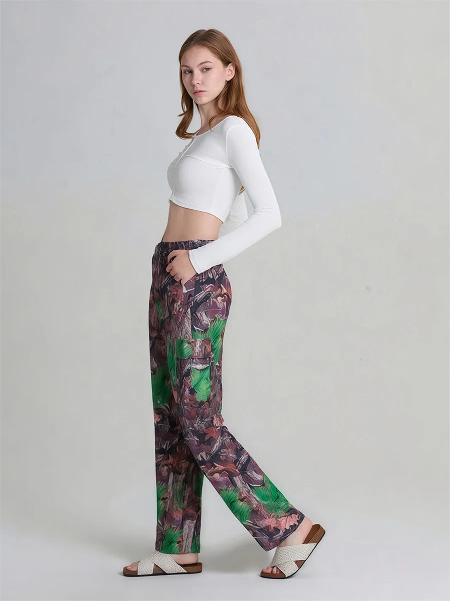 Women s Camo Cargo Joggers with High Waist and Flap Pockets - Stylish Parachute Sweatpants for a Trendy Look